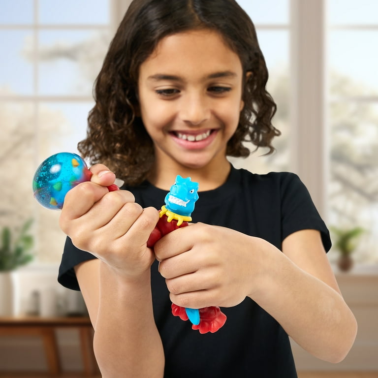 Free Shipping! Goo Jit Zu Heroes of Goo Jit Zu Smash Strikers