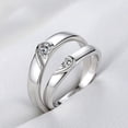 thumbnail image 3 of Juego de anillos de pareja a juego con corazón de amor para hombres y mujeres, moda Punk, 2 piezas, amante, circonio de boda, anillos, novia, regalo de citas, joyería, 3 of 4