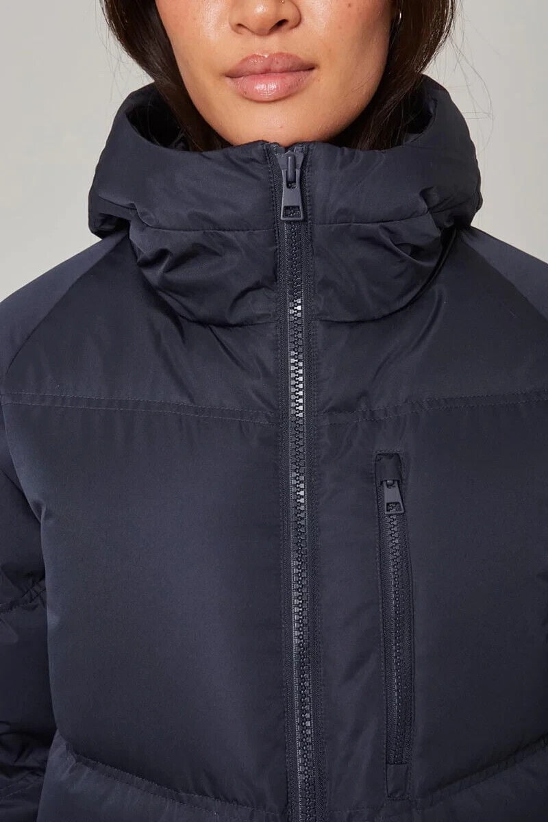 Mondetta Outdoor Project Women's Mid-length Puffer Jacket (Navy, Small) 