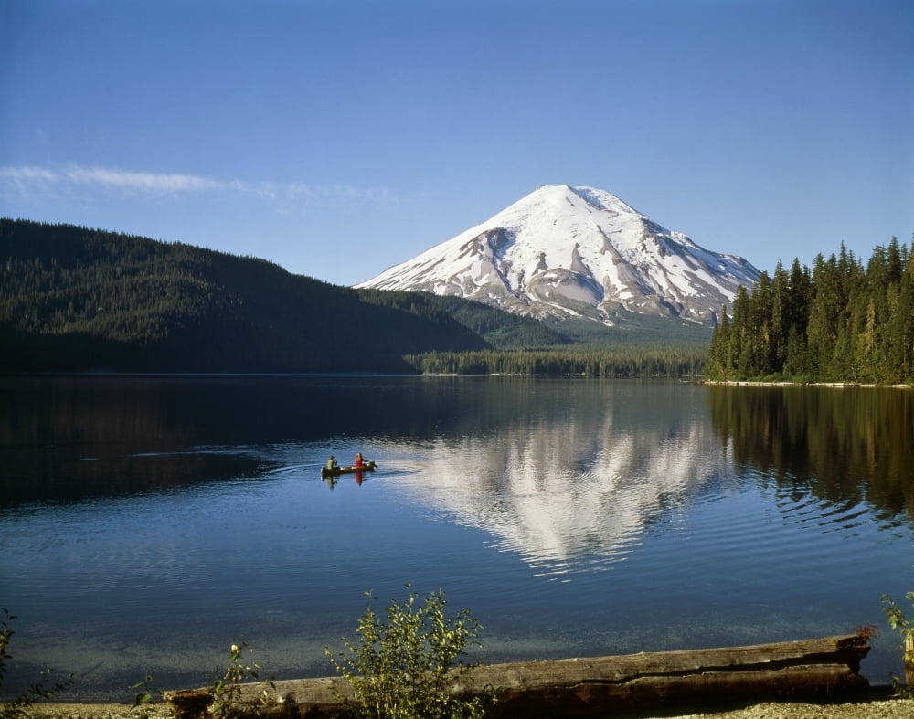 Washington Mt. St. Helens. /Na View Of Mount St. Helens In Gifford Pinchot National Forest