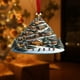 thumbnail image 5 of xihome Adorno navideño plano 2D de acrlico con forma de estantera y rbol de Navidad, con asa para colgar - Diseño de libros apilados, decoracin navideña para rboles, ventanas y puertas, 5 of 6