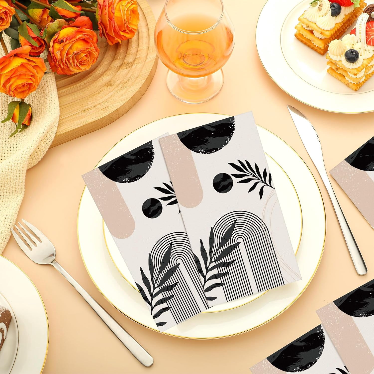 Disposable Hand Napkins Guest Towels Disposable Bathroom Hand Napkins Guest Decorative Kitchen Towels for Party Dinners Wedding Bathroom(100 Pcs,Black )