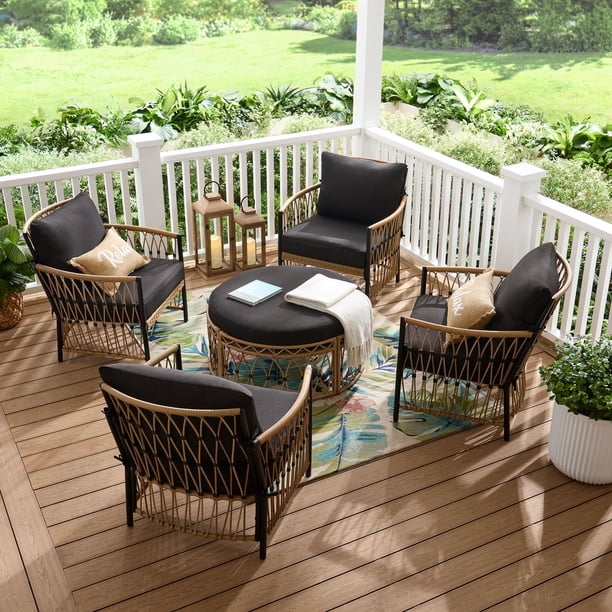 Better Homes & Gardens Lilah 2-Pack Outdoor Wicker Lounge Chairs