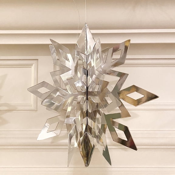 Wrapables 3D Hanging Snowflake Decorations for Christmas, Winter, New Year Parties (Set of 12), Silver