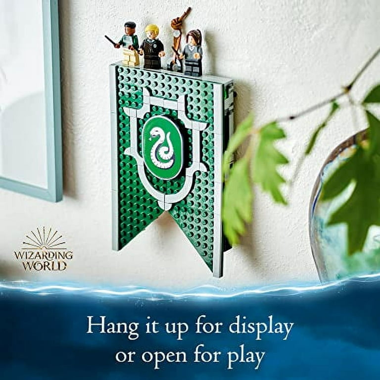 LEGO Harry Potter Slytherin House Banner Set 76410 - Hogwarts Castle Common  Room Toy or Wall Display, Collectible Travel Toy with Draco Malfoy  Minifigure, Magical Gift for Boys, Girls, and Kids 