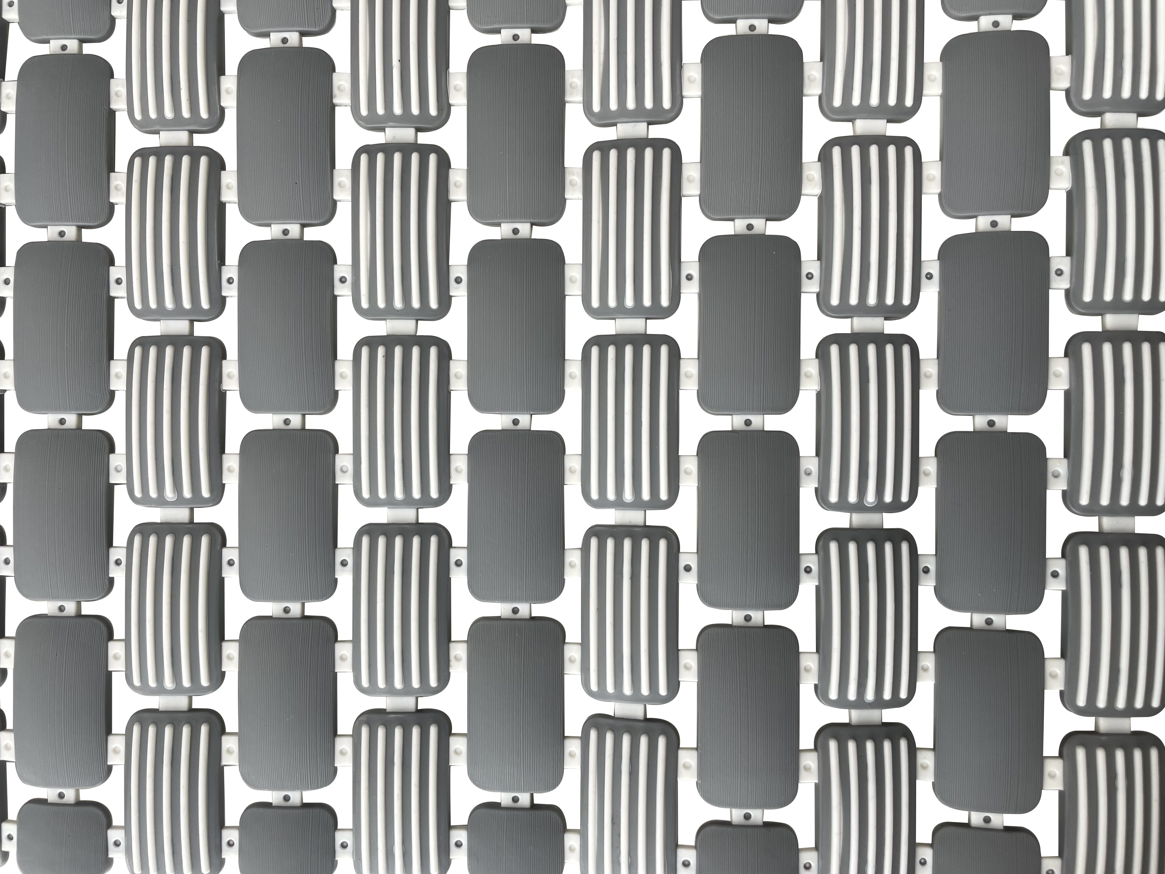 Mainstays 28.34" x 15.35 ", PP+TPE, Non-Slip Tile Bath Mat for Shower with Strong Suction Cups, Grey
