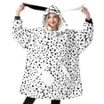thumbnail image 1 of Sudadera con capucha Giggling Getup Sherpa de gran tamaño, dálmata, 1 of 7