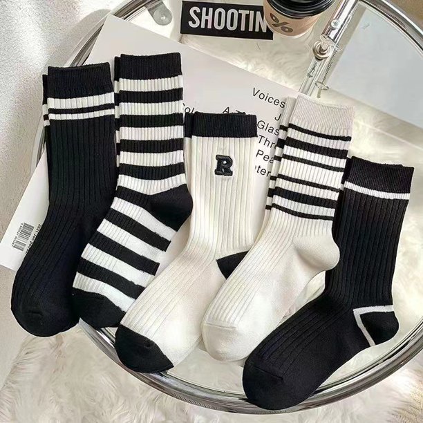 Calcetines de otoño e invierno para mujer, de tiro medio, de moda, estilo japonés, con flores pequeñas, frescos, de cintura media, para estudiantes, estilo coreano, medias para mujer