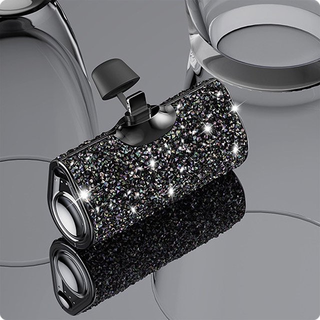 Cargador portátil Yoloke Bling, pequeño, 5000 mAh, ultracompacto, bonito y brillante, cargador rápido de 5 V y 3,1 A, linterna integrada y conector tipo C.