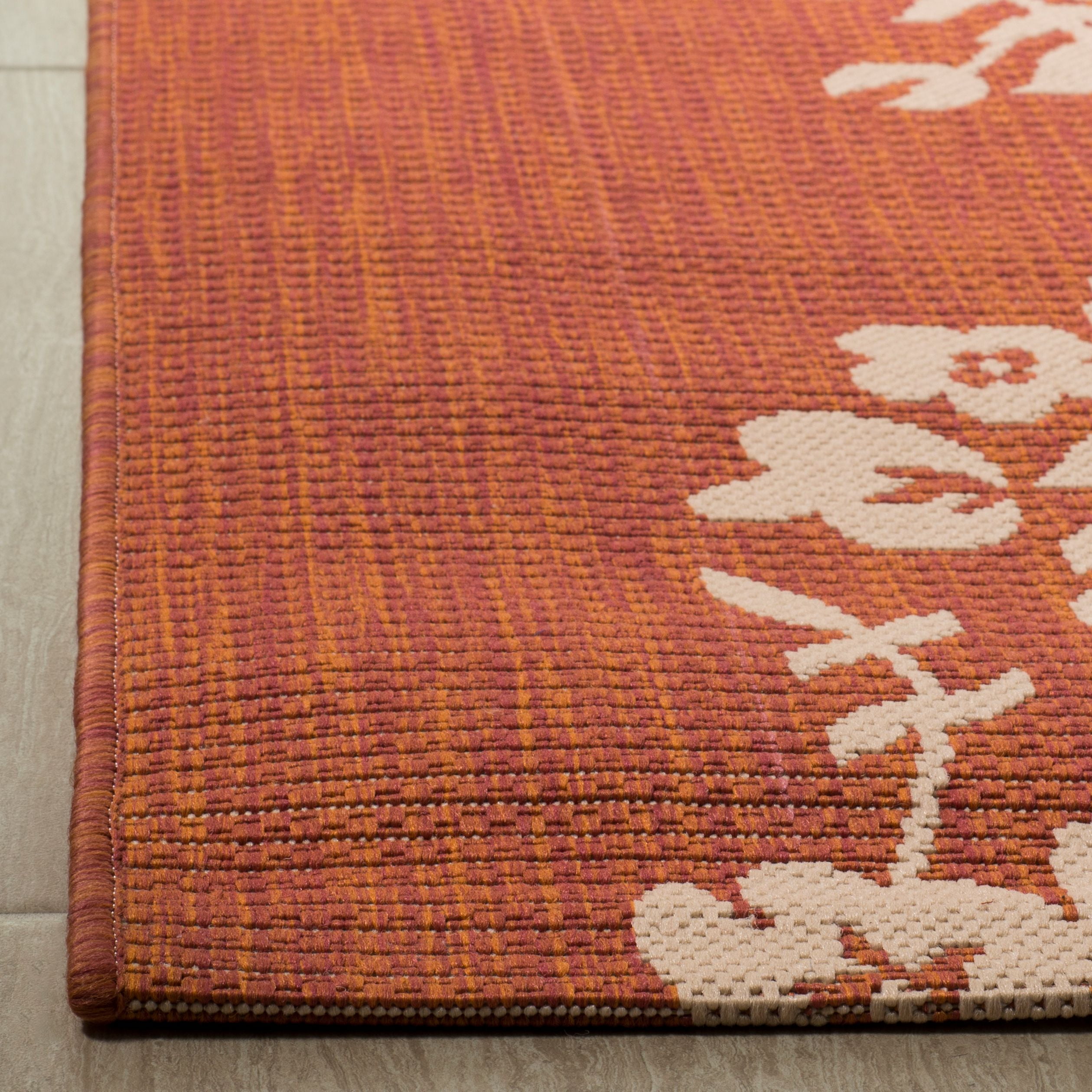 Safavieh Martha Stewart Andy Floral Indoor/Outdoor Area Rug