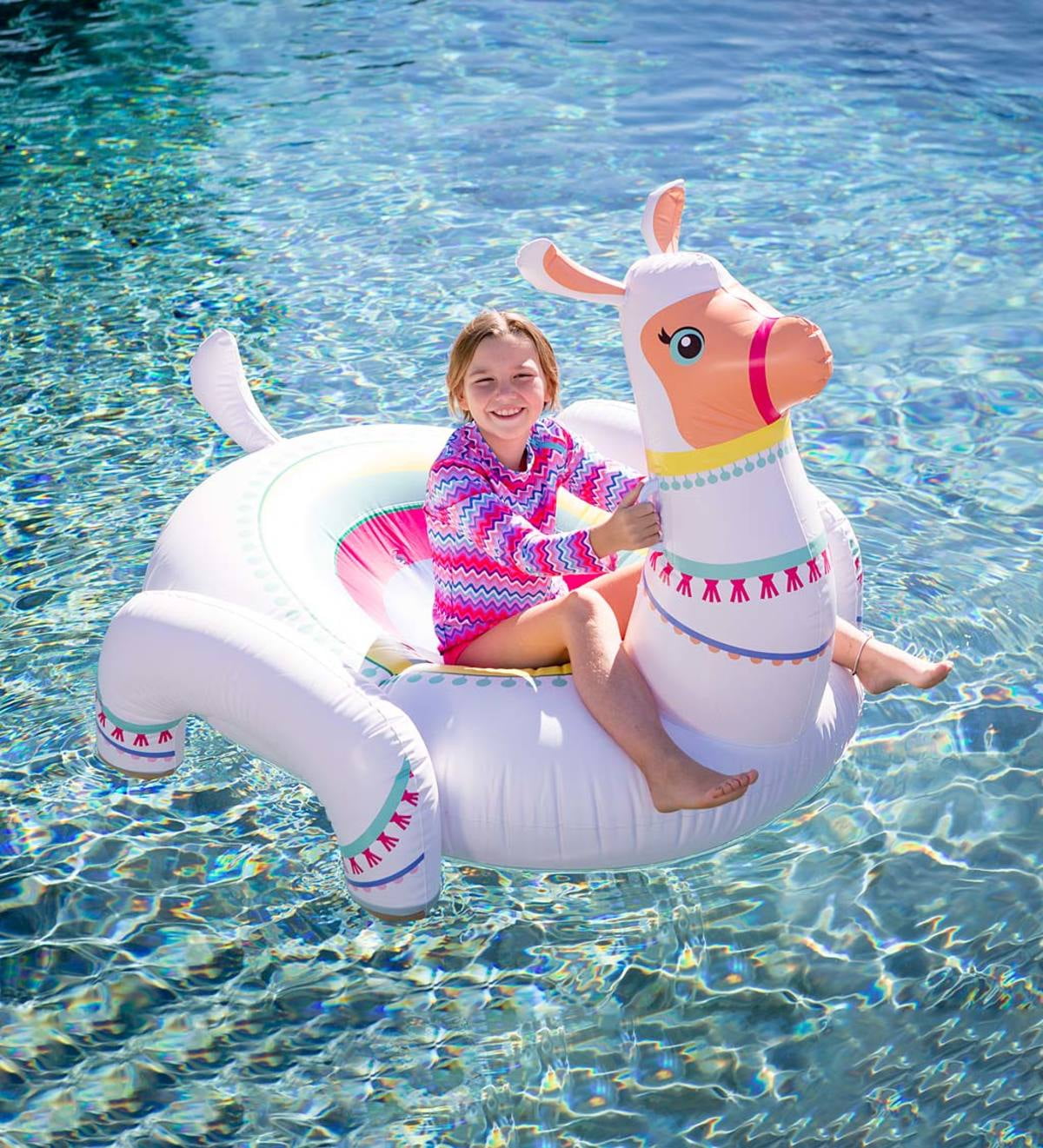 llama float