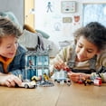 thumbnail image 3 of LEGO Super Heroes L’armurerie d’Iron Man 76216 Ensemble de construction (496 pièces), 3 of 6