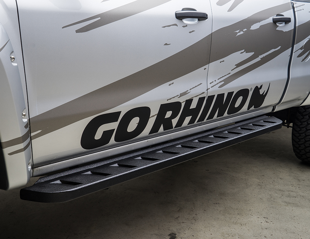"Go Rhino RB10 Running boards"