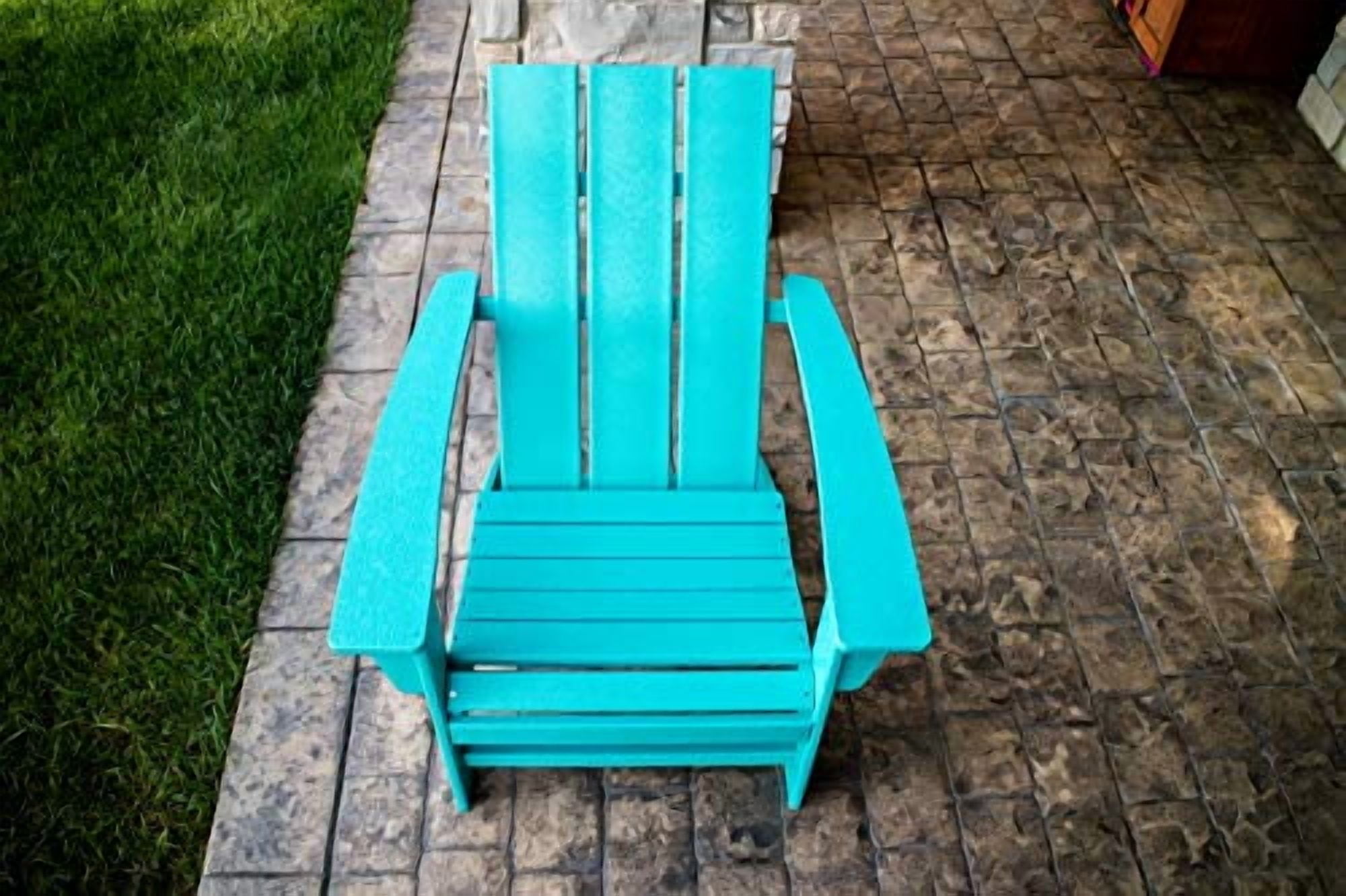 POLYWOOD Modern Outdoor Adirondack Chair in Green