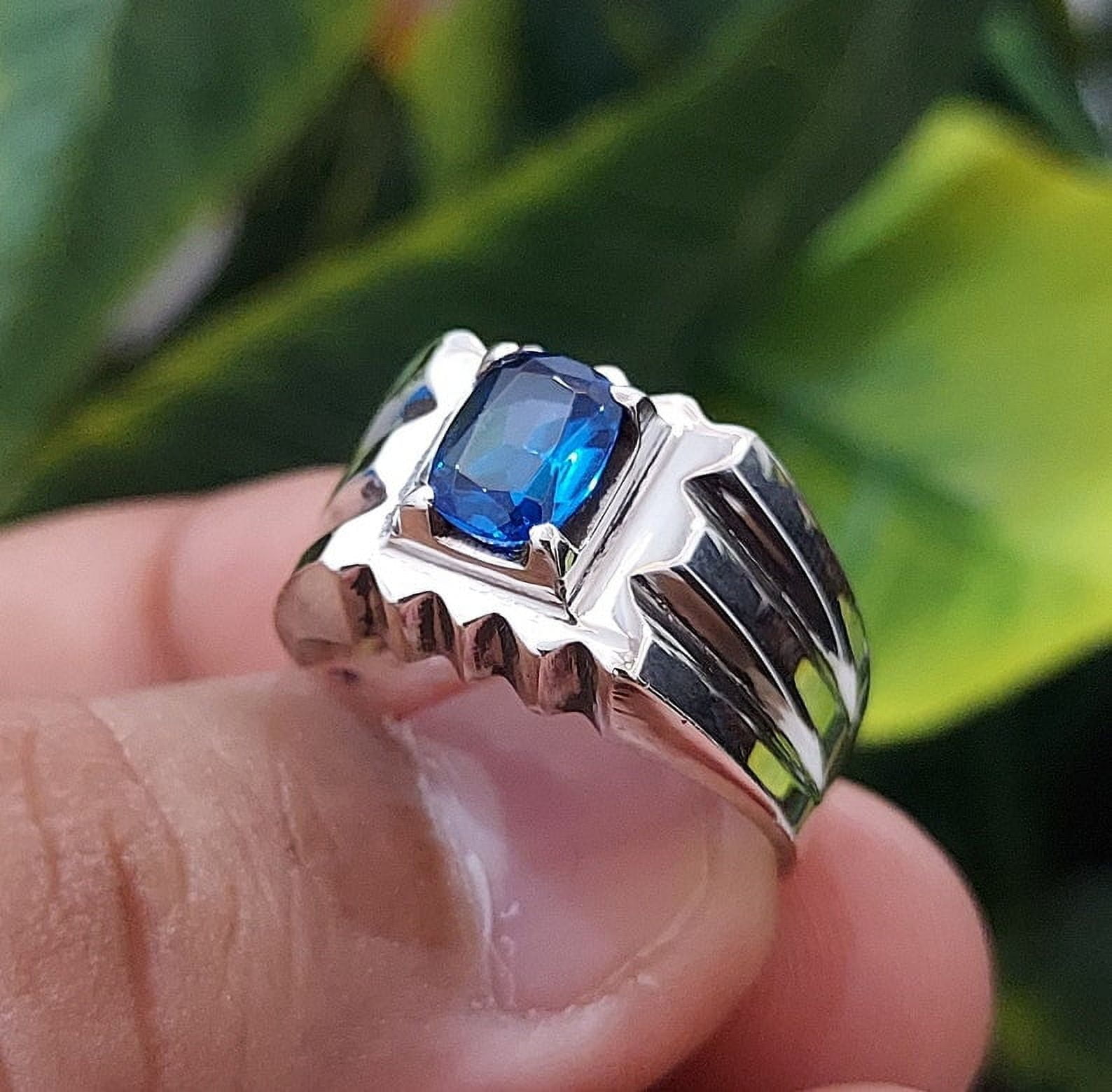 Bague en Saphir Bleu Naturel Sri Lankan Saphir Carats Neelam