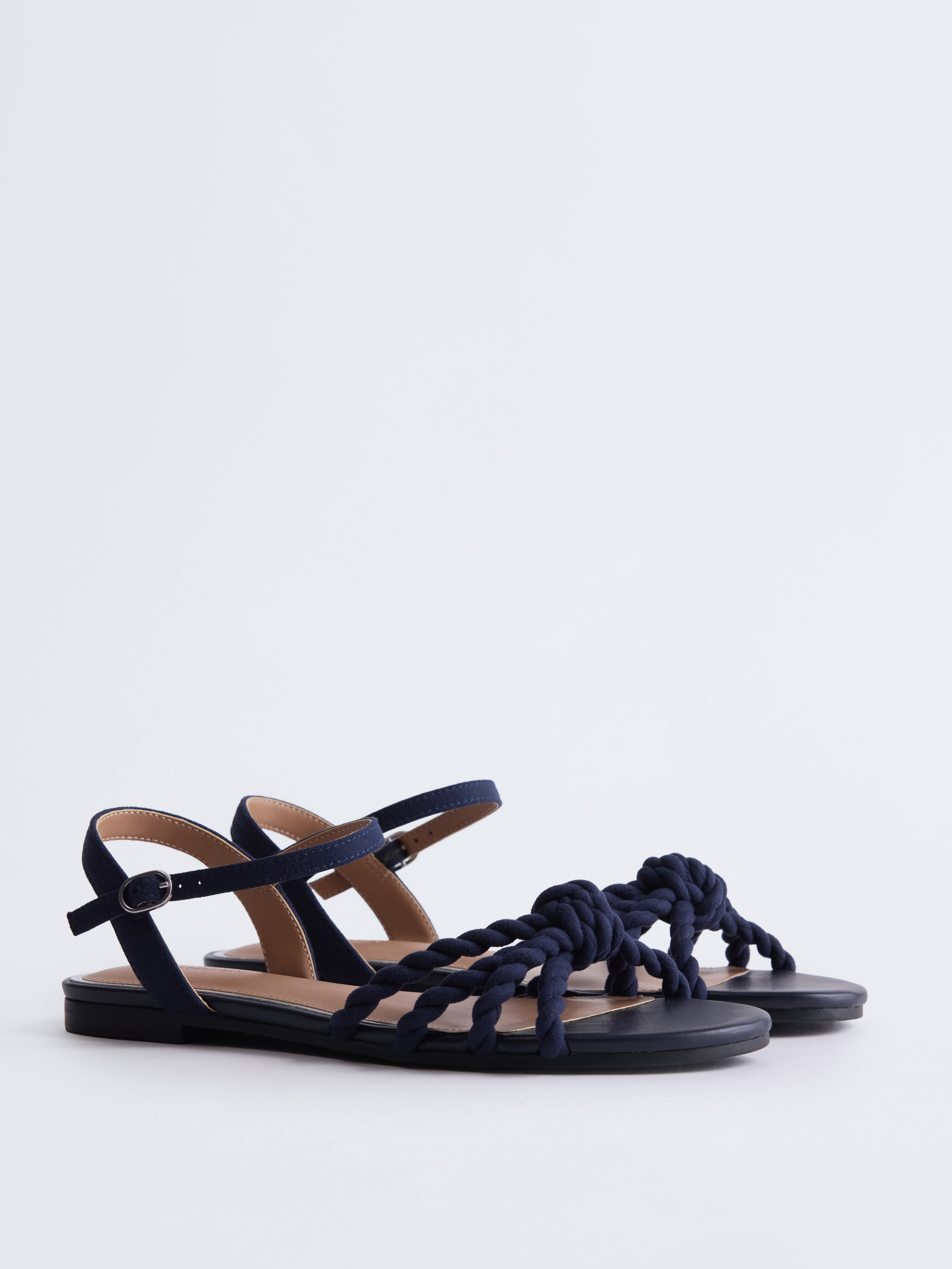 Free Assembly Women's Knot Flat Sandals