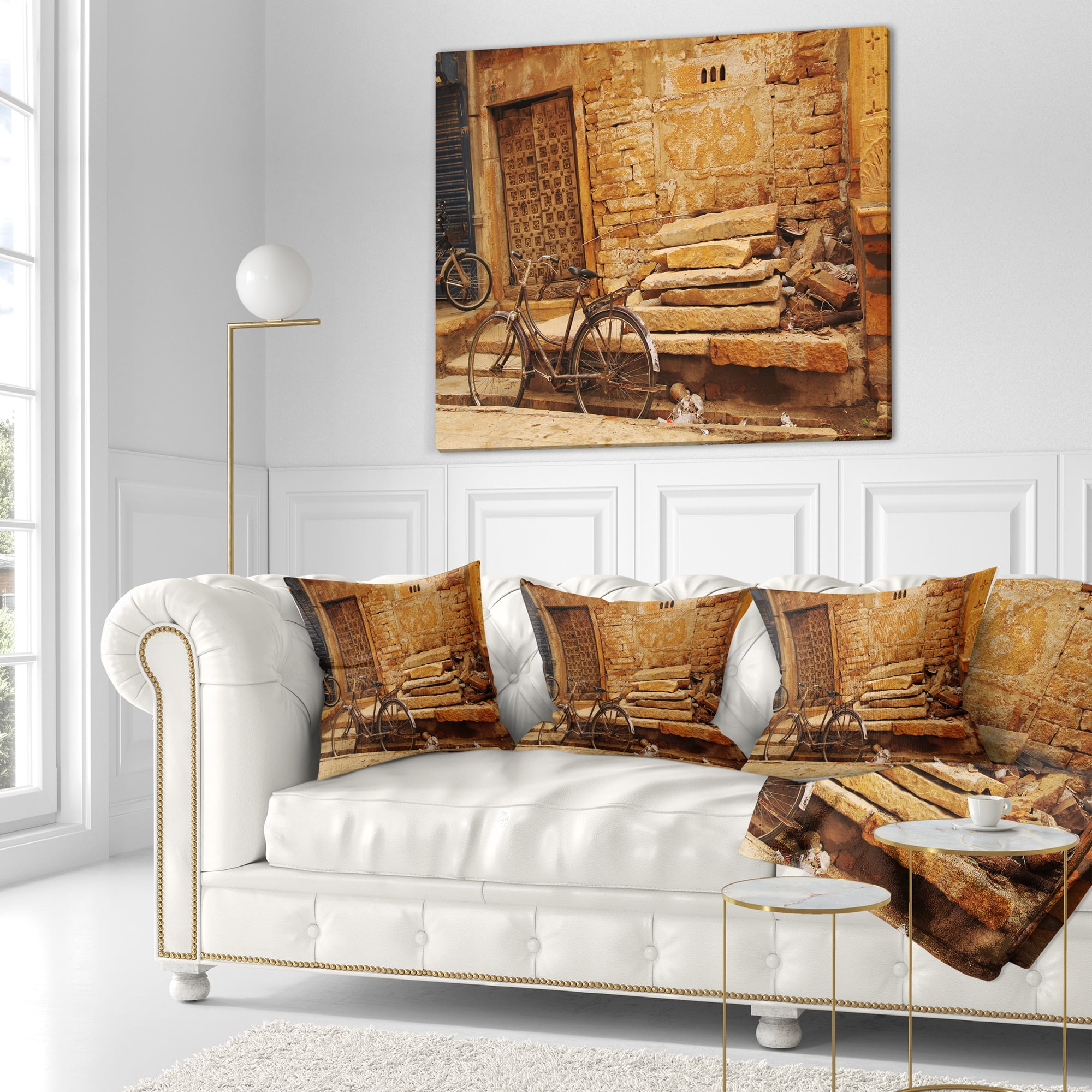 Designart Bicycle against Brown Wall - Landscape Photo Throw Pillow - 16x16