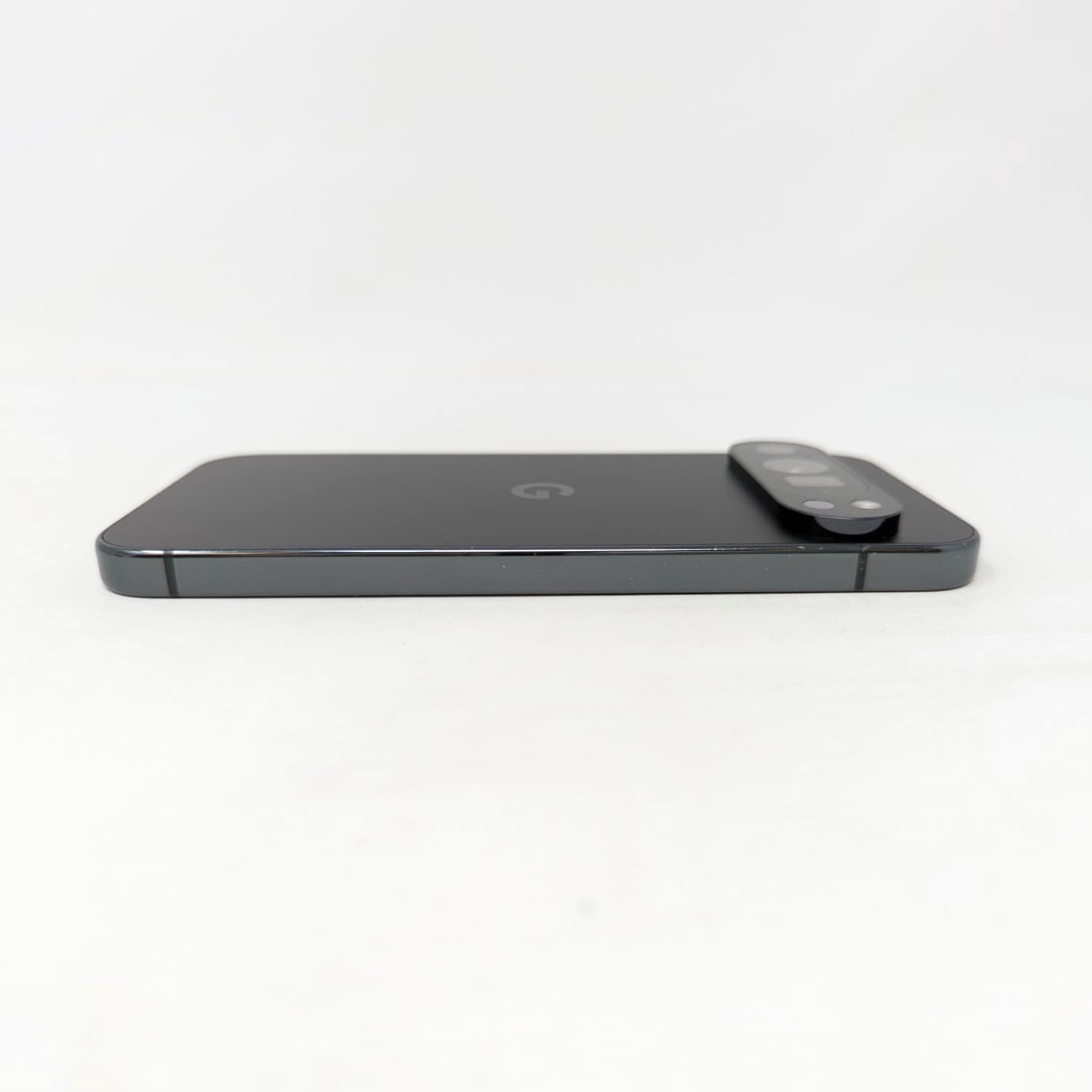 Google Pixel 9 Pro 5G 128GB GR83Y AT&T 6.3" 16GB RAM Smartphone - Obsidian (Fair)