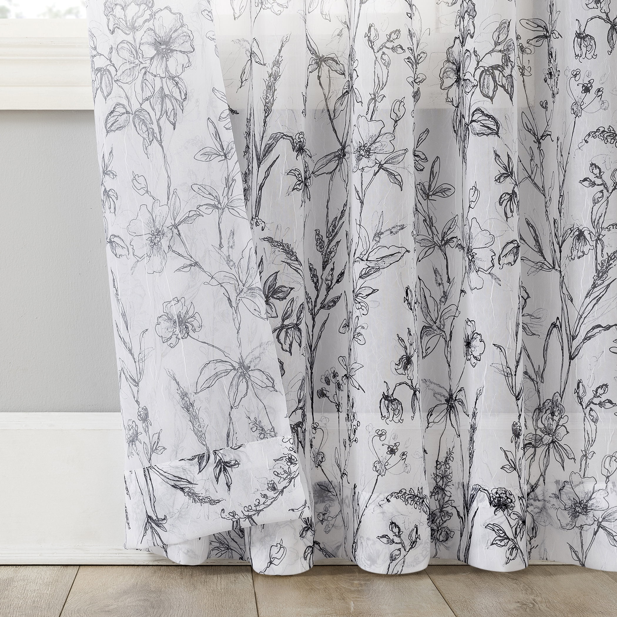 No. 918 Ambree Vintage Floral Sheer Rod Pocket Curtain Panel, 51"x84", Black/White