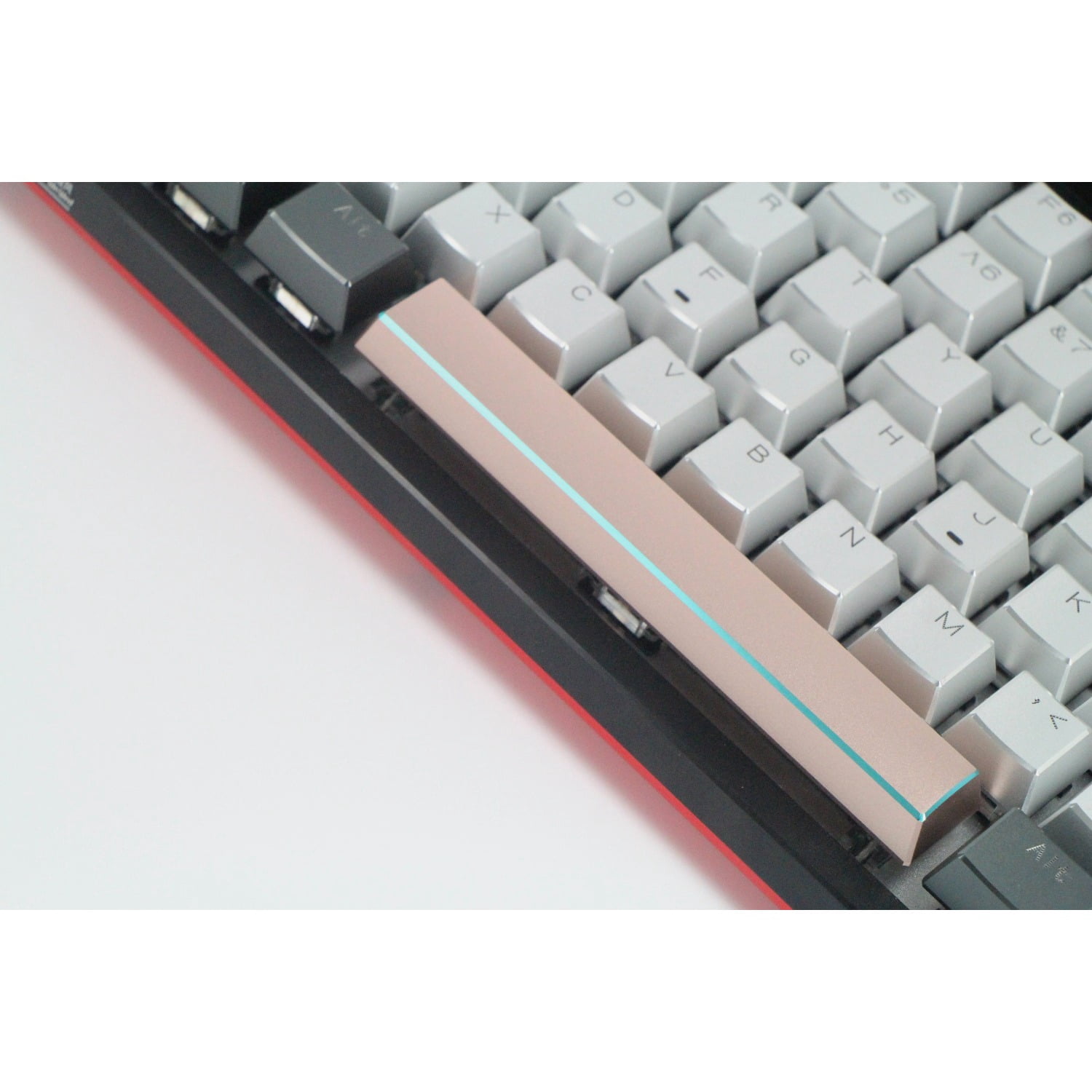 Mechanical Keyboard Spacebar Keycap, Aluminum 6.25u Split Style with Polished Edges, Original Factory Height，Customizable Upgrade for Gaming & Typing