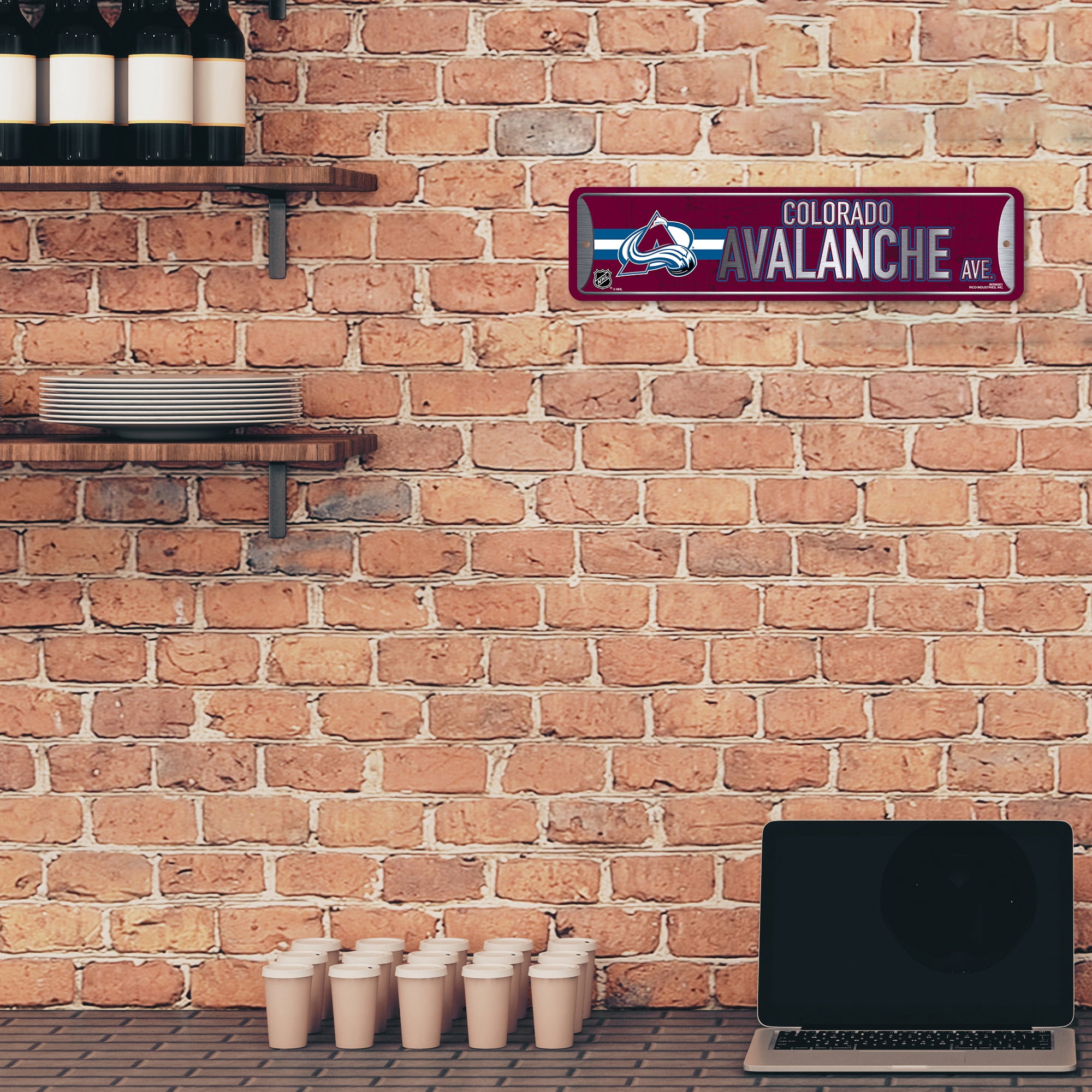 AVALANCHE METAL STREET SIGN (4" x 15")