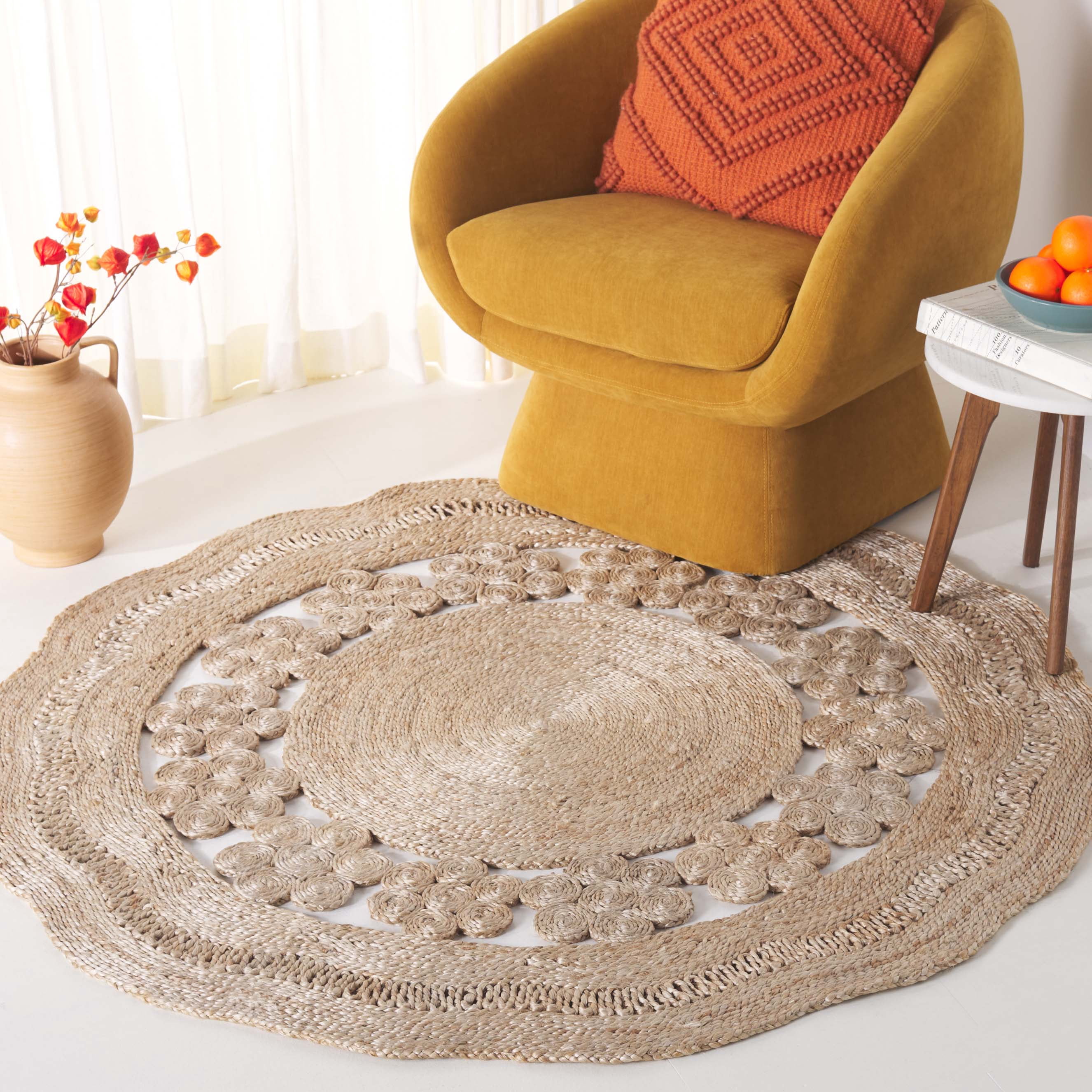 SAFAVIEH Natural Fiber Rubye Geometric Area Rug, Natural, 6' x 6' Round