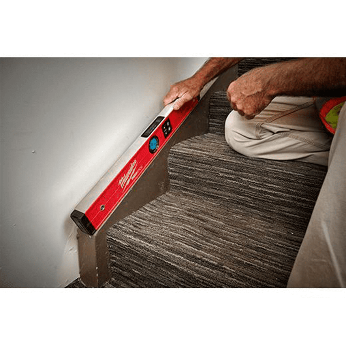 Milwaukee Tool 14&rdquo; REDSTICK Digital Level w/ PINPOINT Measurement Technology