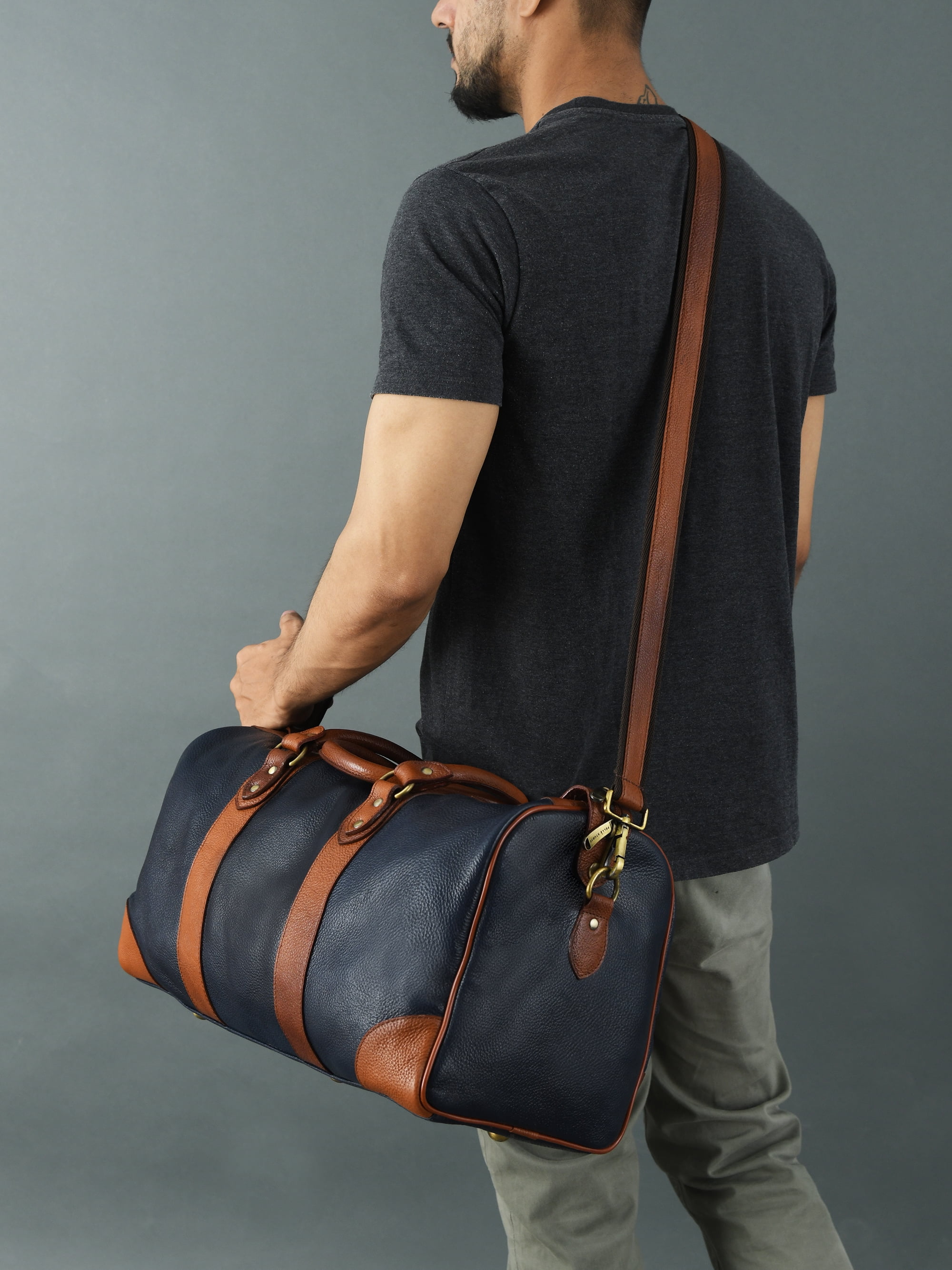 Leather Duffle Weekender Bag 18" – Handmade Soft Cowhide Travel Duffel for Men & Women with Brass Fittings, Navy Blue
