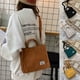 thumbnail image 2 of Bolso de diseñador de lujo, bolso de pana para mujer, nueva tendencia 2022, bolso de hombro individual, bolso de mensajero con hebilla de Color sólido, bolso cuadrado pequeño Tan Jianjun unisex, 2 of 2