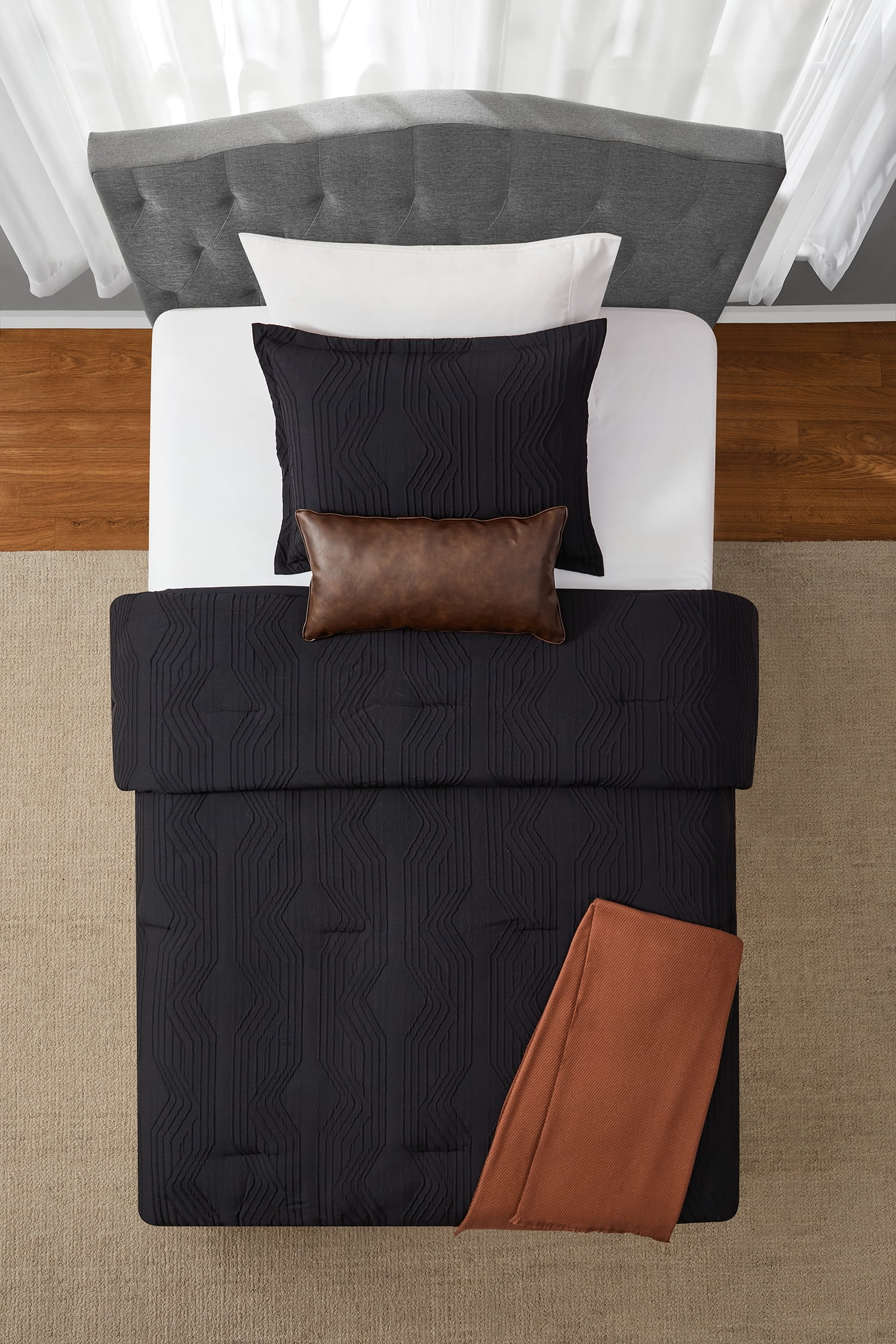 Mainstays Geo 4-Piece Black Comforter Set, Twin/Twin XL