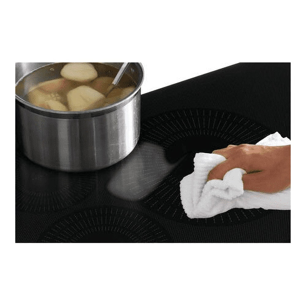 Frigidaire Gallery FGIC3066TB 30 inch Black Induction Cooktop