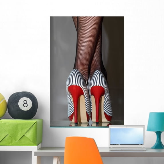 Sexy Frau 5inch-high-heels Wall Mural by Wallmonkeys Peel and Stick Graphic (36 in H x 24 in W) WM44933