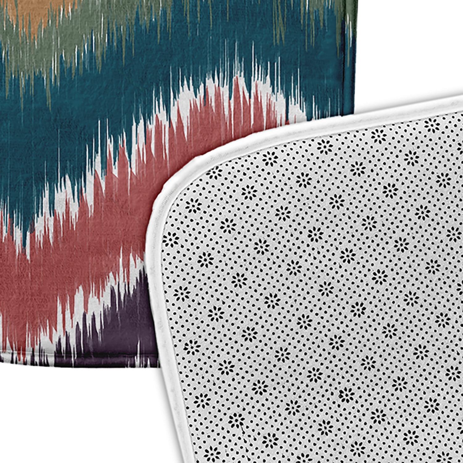 Simply Daisy Chevron Rug Pet Feeding Mat for Dogs and Cats