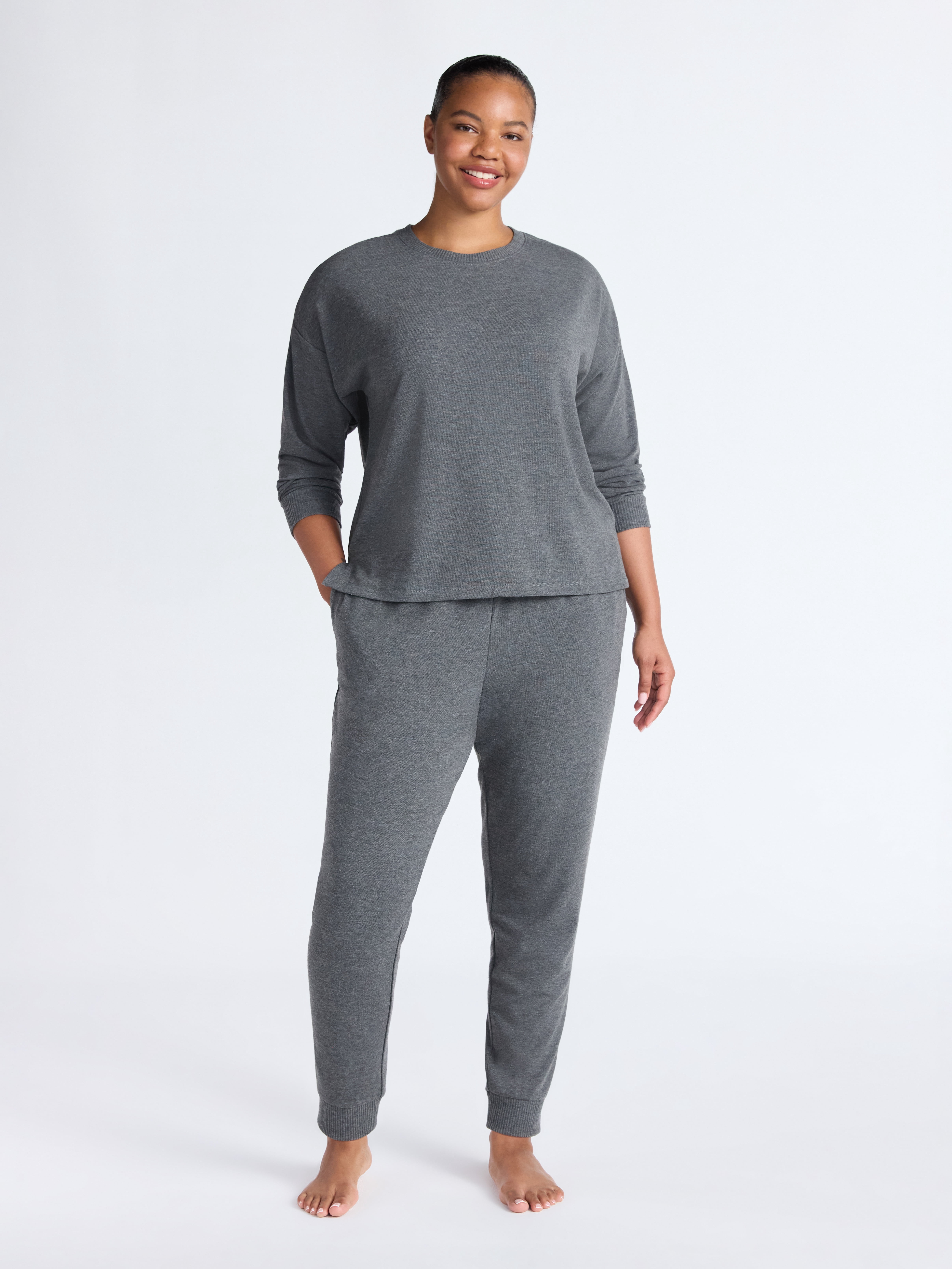 Joyspun Women's Cozy Lounge Collection Hacci Knit Long Sleeve Top and Joggers Pajama Set, Sizes XS-3X