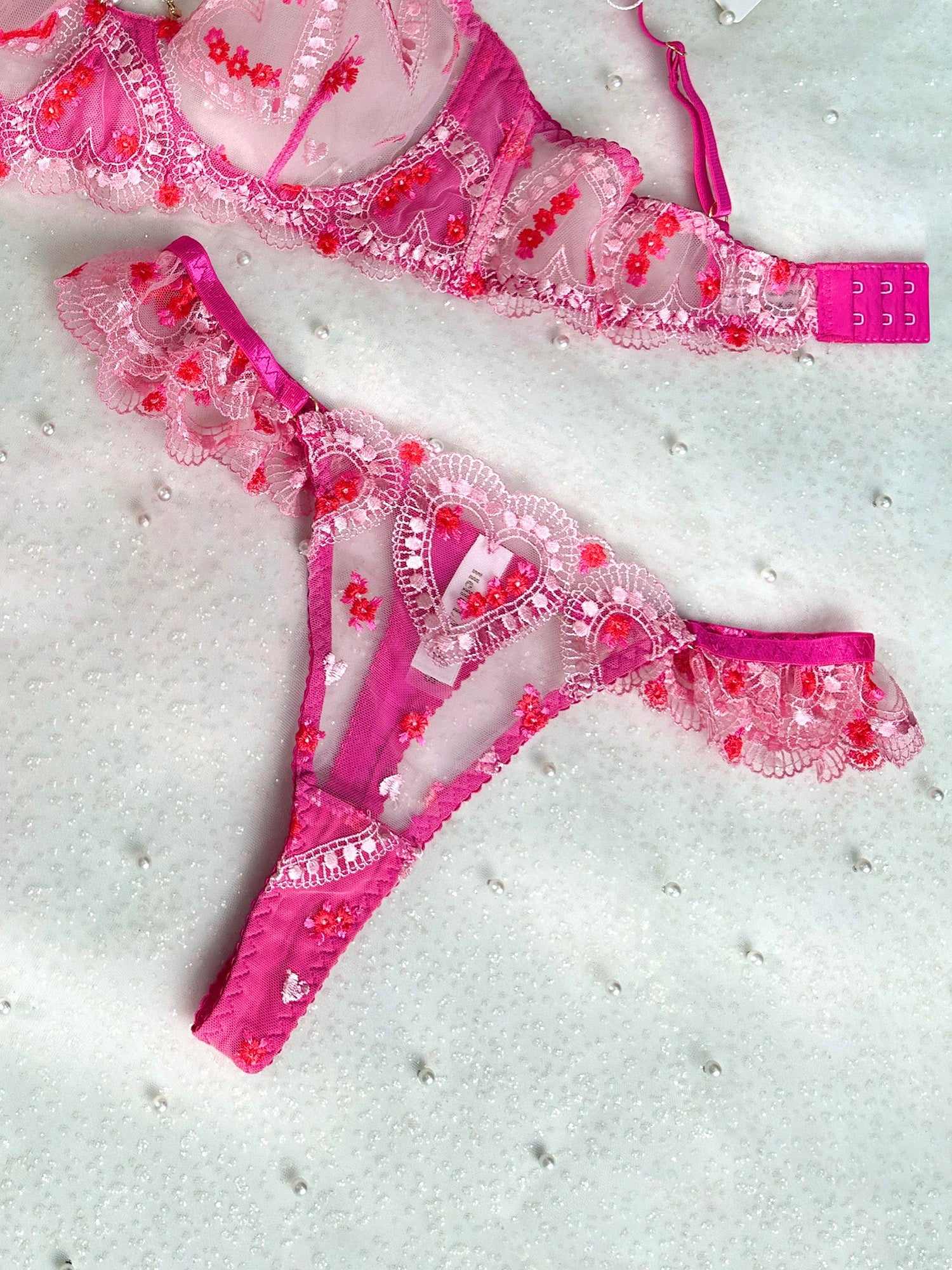 Gabrielle Love Chain Lingerie Set (PINK, S)