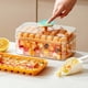 thumbnail image 3 of Bandeja de prensa de hielo congelada de un botón con caja de almacenamiento, fácil extracción de hielo, plástico duradero, máquina de hielo para refrigerador que ahorra espacio, herramienta de, 3 of 7