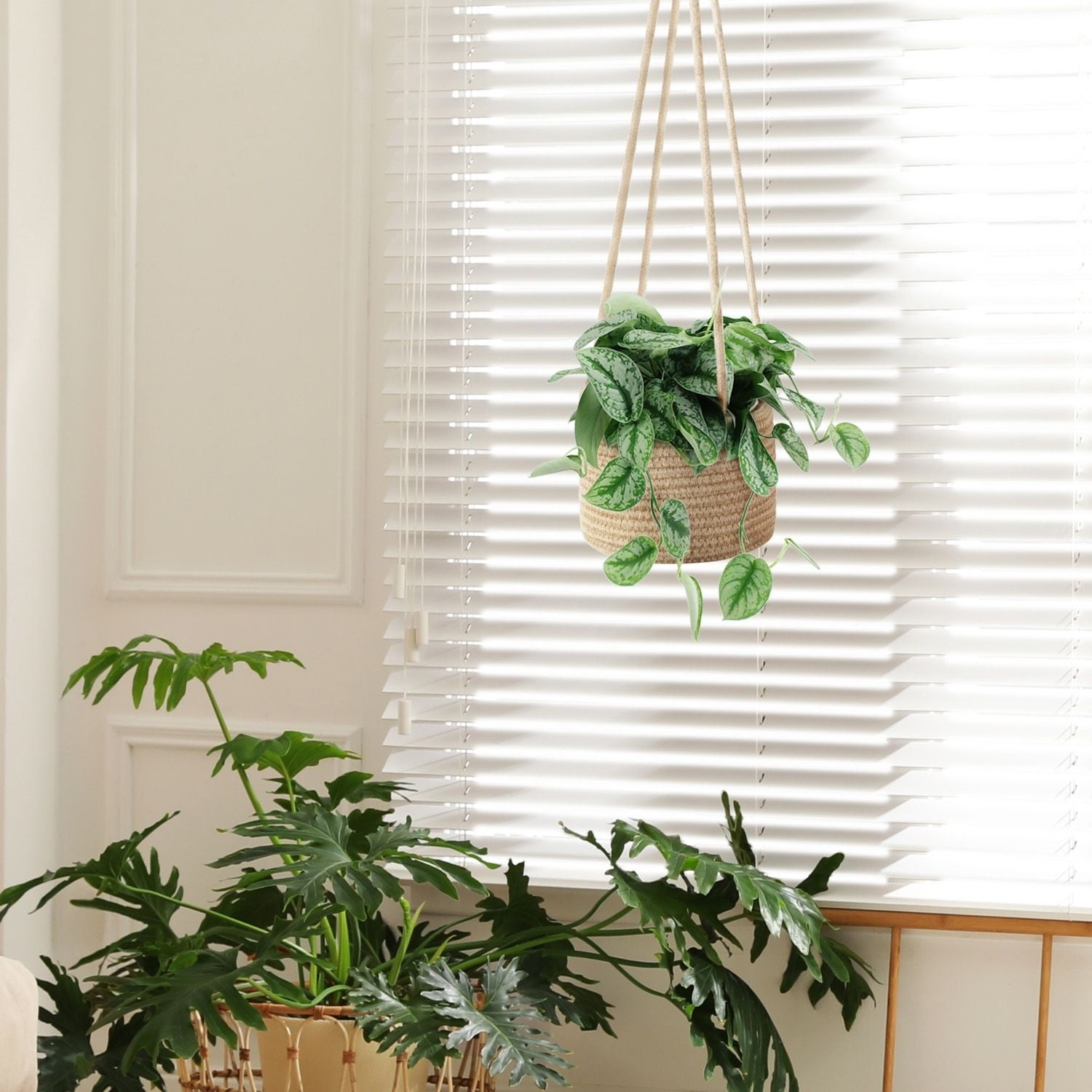 Hanging Plant Basket, Boho Cotton Rope Basket Indoor Hanging Planter, Up to 7" Flower Pot, Macrame Woven Modern Plant Holder, Storage Bin Organizer, Home Decor with 20" Hanging Rope, Brown