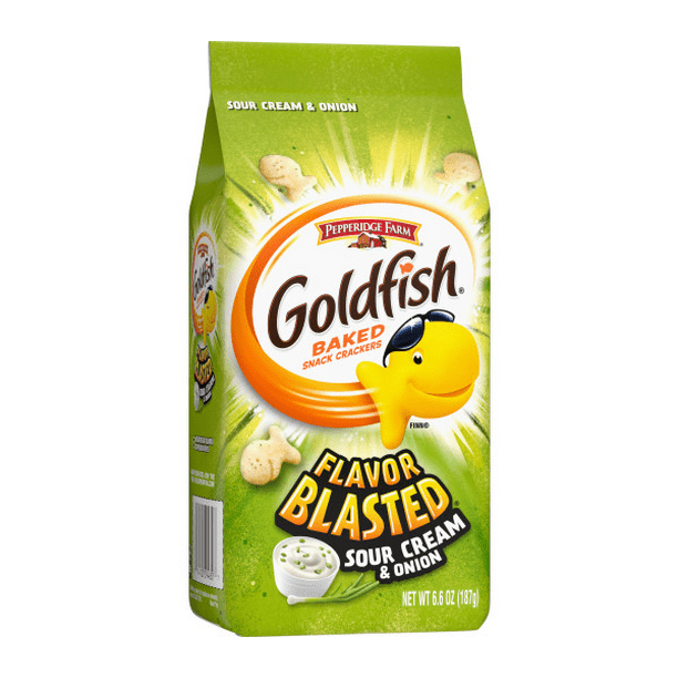 Pepperidge Farm Goldfish Flavor Blasted Sour Cream & Onion Crackers, 3