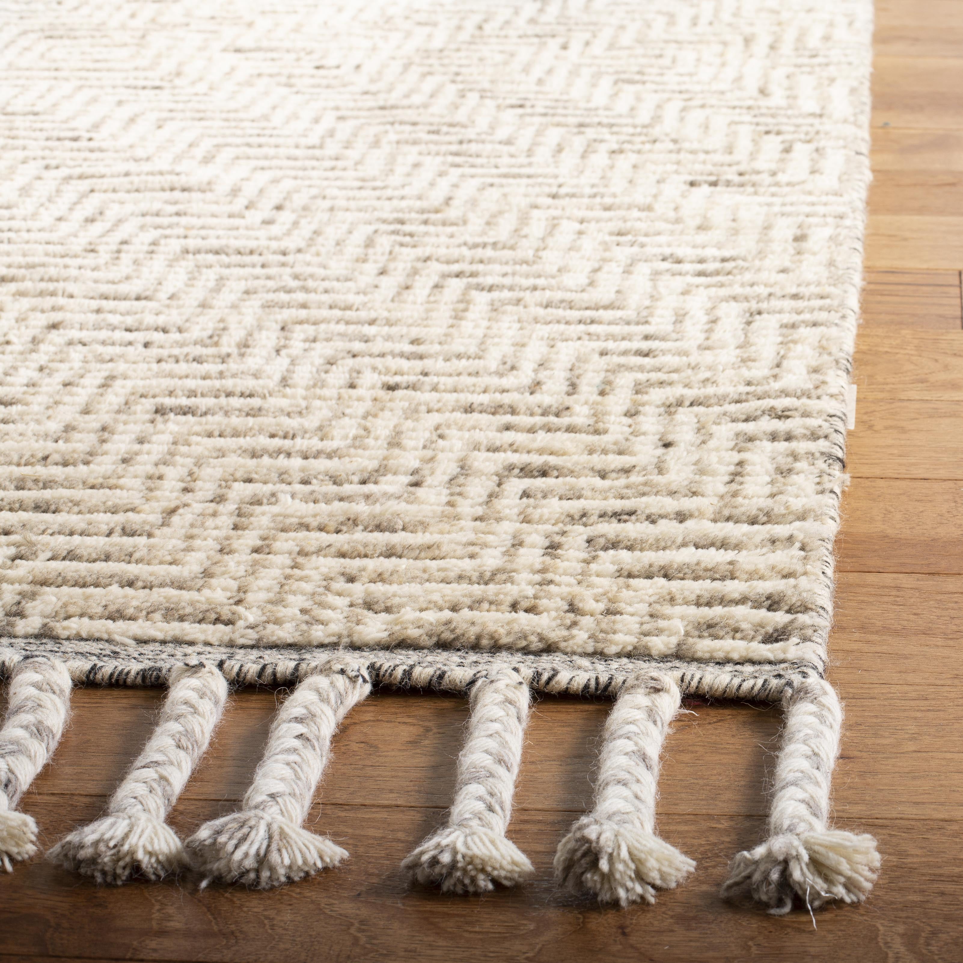 Safavieh Kenya Lennard Geometric Area Rug, Ivory/Gray, 8' x 10'