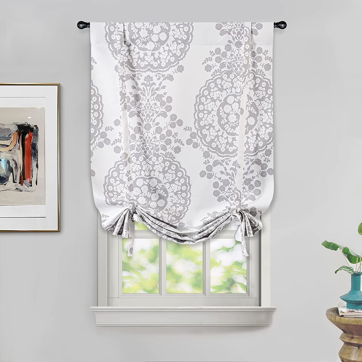 Set of 2 Eden Curtain Holdbacks Tie-Backs Decorative Modern Trendy Floral Circle 