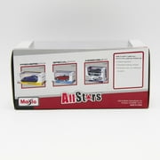 Maisto 1:26 Scale 1955 Buick Century Bakersfield Diecast Model Fire Department Car