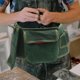 thumbnail image 1 of unbranded Bolsa Organizadora De Herramientas De Lona Verde Para Trabajo Y Reparación Con Protección Resistente, 1 of 7