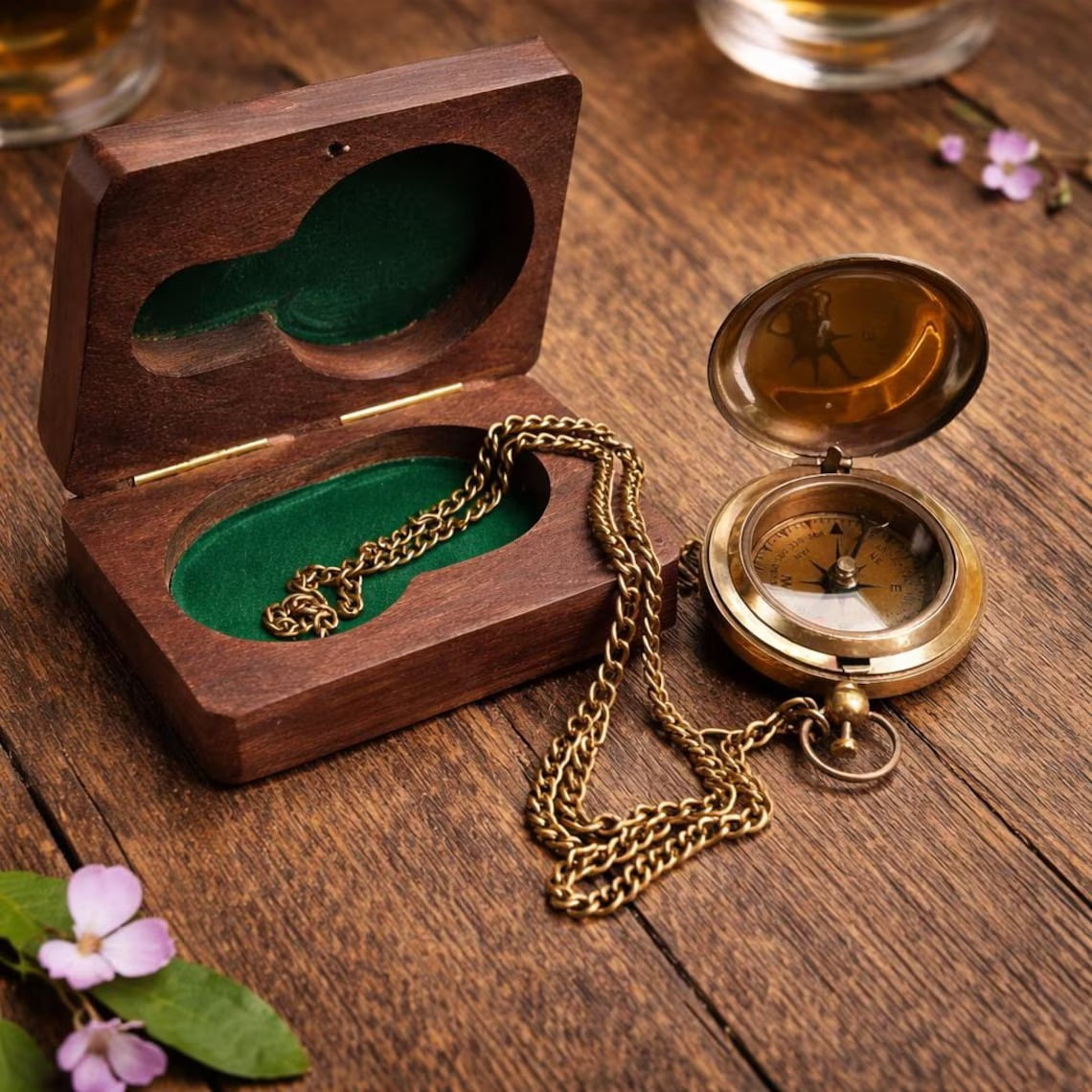 Personalised Ross London Antique Brass Pocket Compass – Vintage Maritime Compass | Custom Nautical Gift