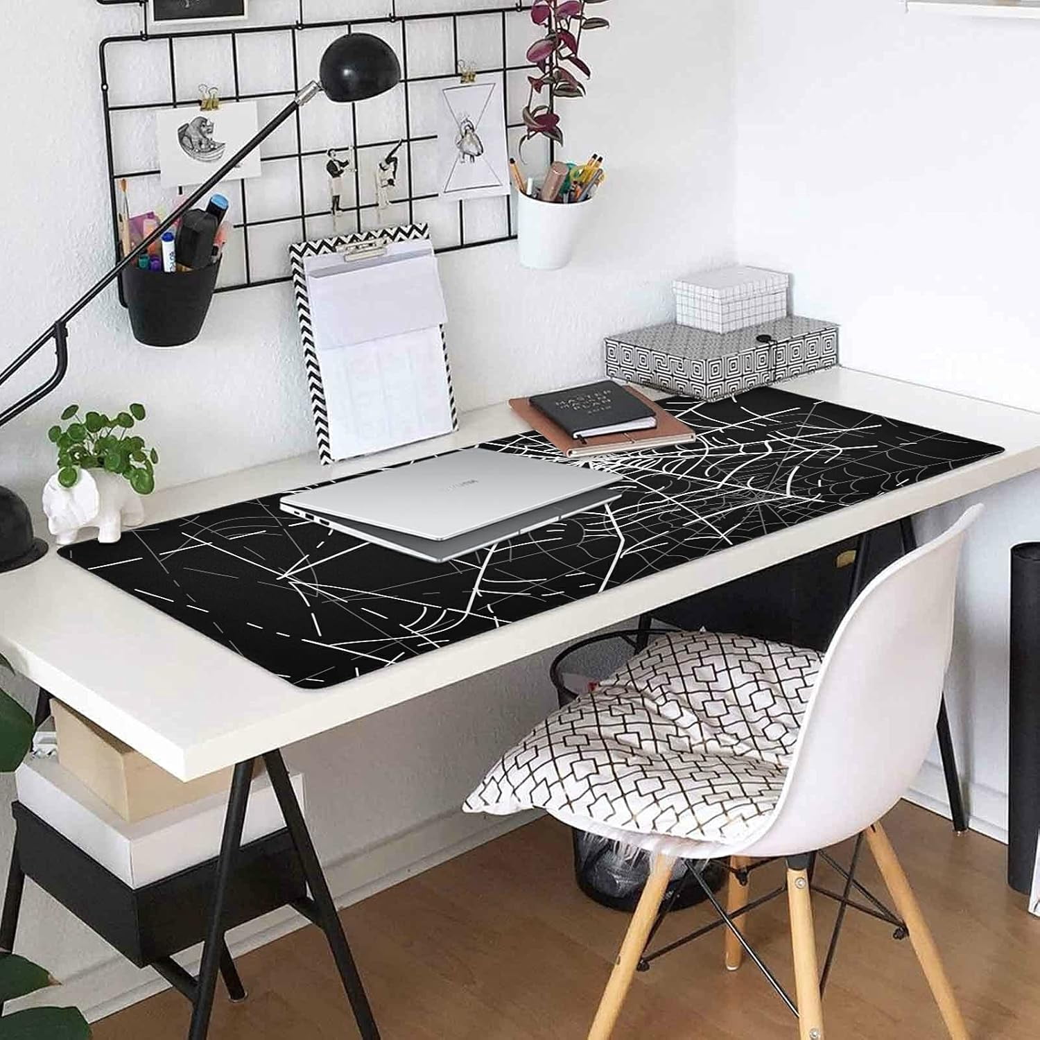 Spiders Web Mouse Pad Large Gaming Mouse Pad Non-Slip Desk Mat for Computers Laptop, 35.4x15.7in