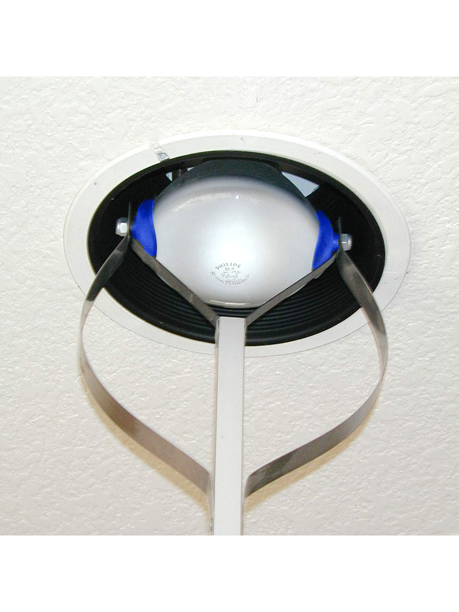 best reacher grabber for seniors on Arcmate Folding Reacher Grabber Tool Extension Pickup Assistant With Locking Handle And Silicone Grips Walmart Com Walmart Com