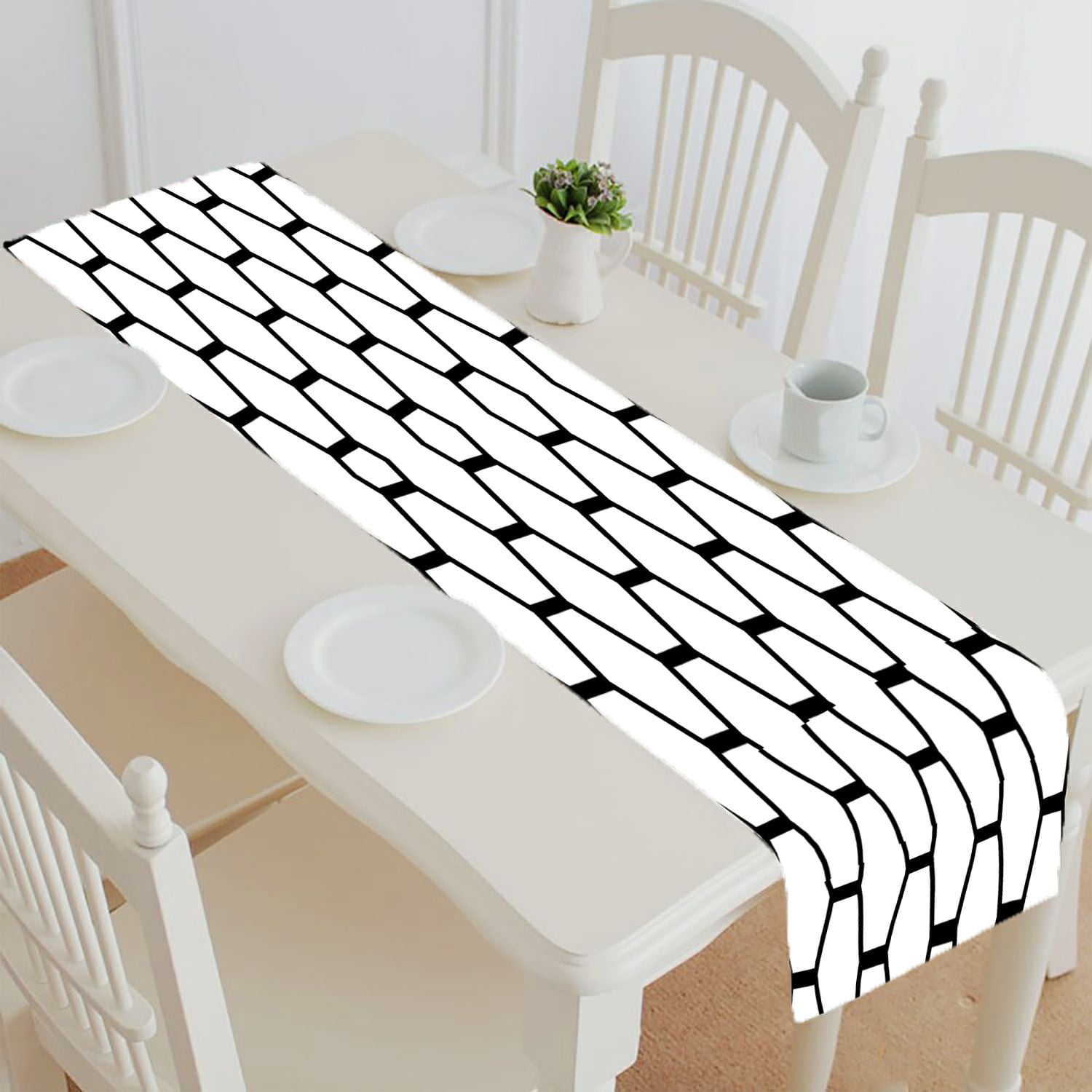 ABPHQTO Black Isometric Geometry Vertical Table Runner