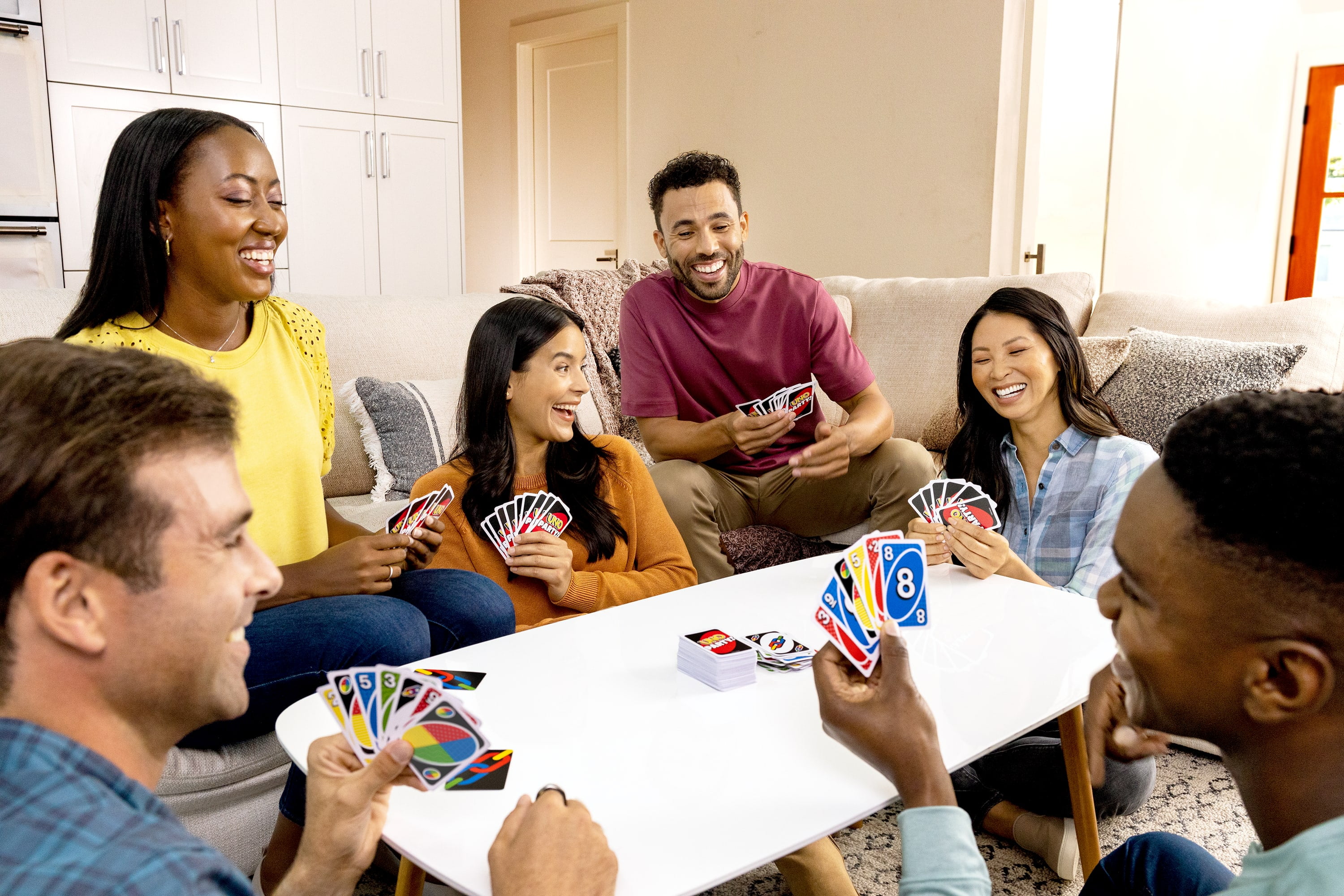 UNO Party Card Game for Large Groups, Kids, Adults & Family Nights, 6 to 14 Players Ages 7+ Years