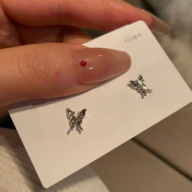 Juego de 6 pendientes de mariposa de diseño atractivo, pendientes de diseño de nicho femenino de alta gama, pendientes de explosiones de amor