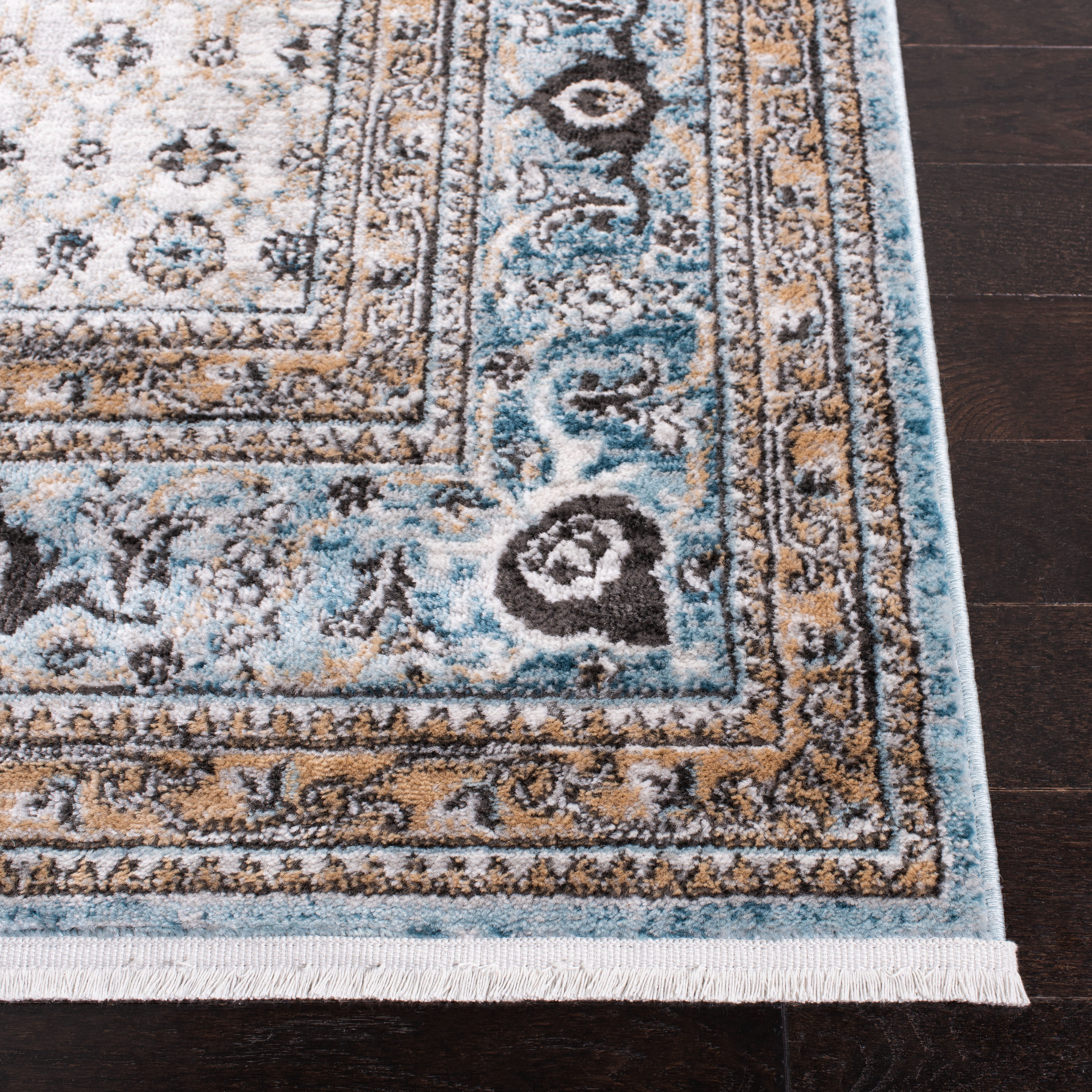 Safavieh Shivan Jaime Traditional Area Rug or Runner