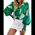 thumbnail image 3 of Blusa con Estampado Floral para Mujer, Larga, Botones, Informal, Elegante, Verde, Talla L, 3 of 10